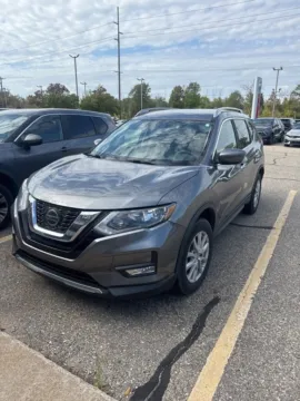 Gray 2018 Nissan Rogue SV for sale in Holland, MI