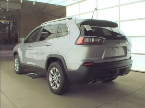 Another view of 2021 Jeep Cherokee Latitude Lux for sale in Holland, MI at Zeigler Kia of Holland
