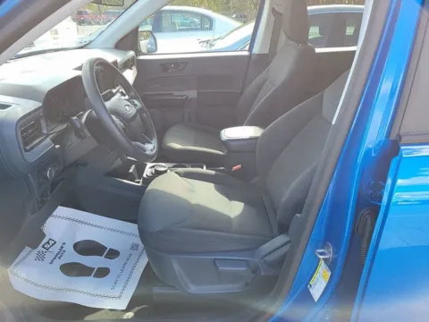 More photos of 2022 Ford Maverick XL at Zeigler Kia of Holland, MI