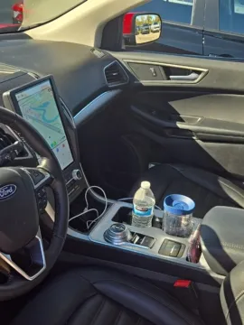 More photos of 2022 Ford Edge SEL at Zeigler Kia of Holland, MI