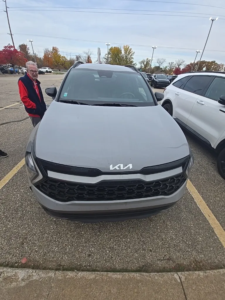 Gray 2023 Kia Sportage X-Line for sale in Holland, MI