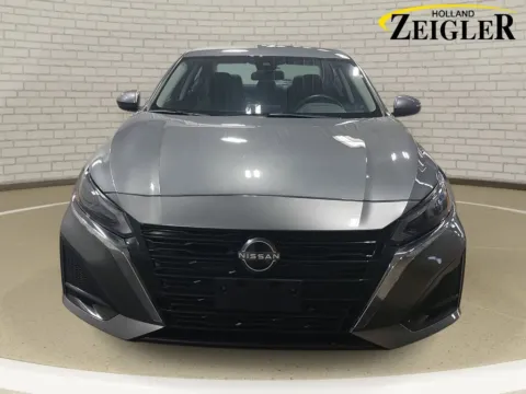 Photos of 2023 Nissan Altima 2.5 SV for sale in Holland, MI at Zeigler Nissan of Holland