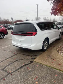 More photos of 2024 Chrysler Pacifica Touring L at Zeigler Nissan of Holland, MI