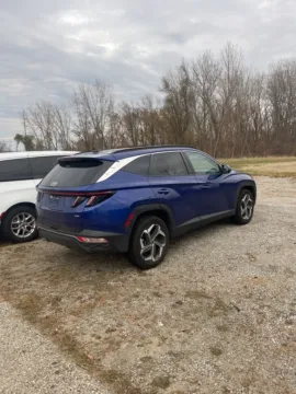 More photos of 2023 Hyundai Tucson SEL at Zeigler Nissan of Holland, MI