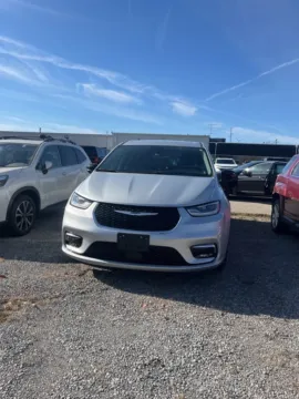 Silver 2024 Chrysler Pacifica Touring L for sale in Holland, MI