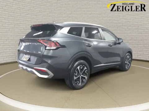 More photos of 2023 Kia Sportage EX at Zeigler Nissan of Holland, MI
