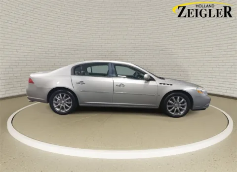 More photos of 2006 Buick Lucerne CXS at Zeigler Nissan of Holland, MI