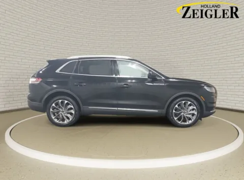 More photos of 2022 Lincoln Nautilus Reserve at Zeigler Nissan of Holland, MI