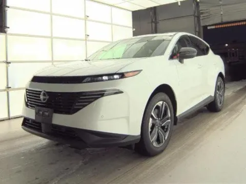 More photos of 2025 Nissan Murano SL at Zeigler Nissan of Holland, MI