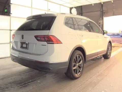 More photos of 2022 Volkswagen Tiguan 2.0T SE at Zeigler Nissan of Holland, MI