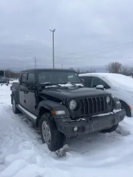 Photos of 2020 Jeep Gladiator Sport for sale in Holland, MI at Zeigler Nissan of Holland
