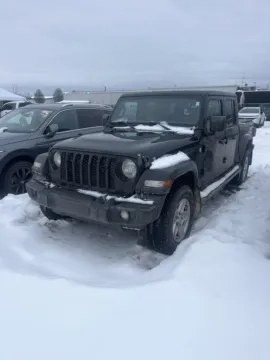 Another view of 2020 Jeep Gladiator Sport for sale in Holland, MI at Zeigler Nissan of Holland