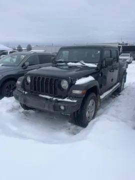 Another view of 2020 Jeep Gladiator Sport for sale in Holland, MI at Zeigler Nissan of Holland