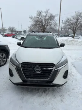 Photos of 2023 Nissan Kicks SR for sale in Holland, MI at Zeigler Nissan of Holland