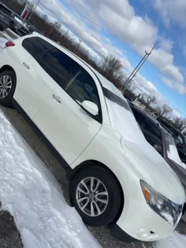 Photos of 2015 Nissan Pathfinder S for sale in Holland, MI at Zeigler Nissan of Holland