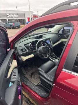 More photos of 2022 Subaru Ascent Limited at Zeigler Nissan of Holland, MI