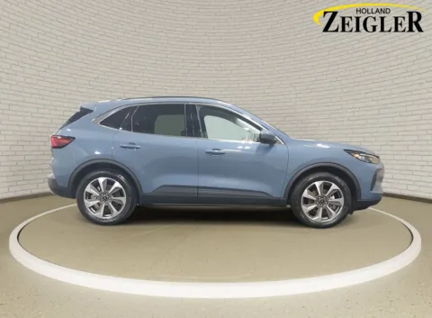 More photos of 2025 Ford Escape Platinum at Zeigler Nissan of Holland, MI