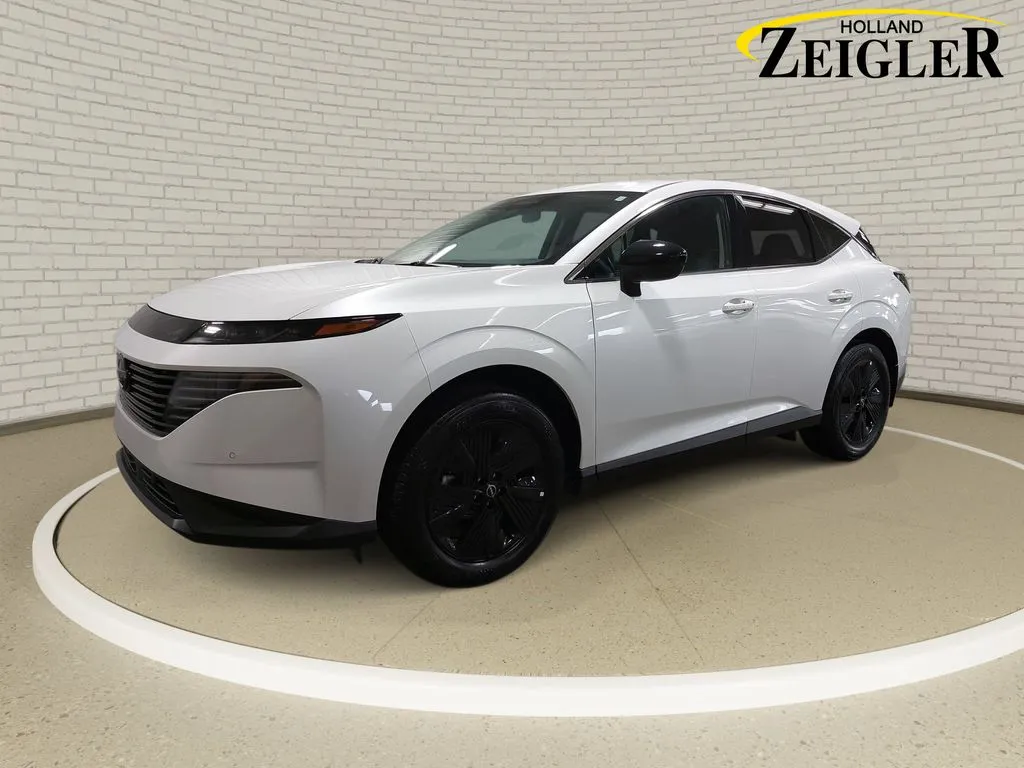 White 2025 Nissan Murano SV for sale in Holland, MI