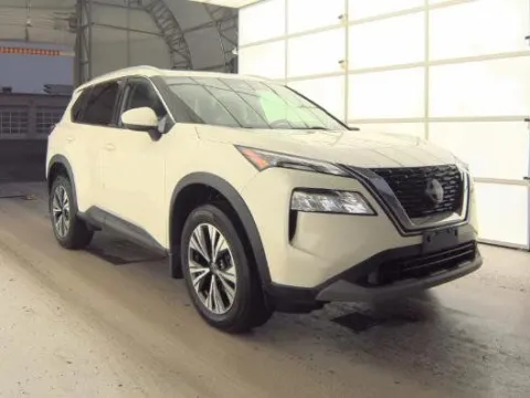 White 2023 Nissan Rogue SV for sale in Holland, MI