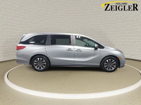 More photos of 2022 Honda Odyssey EX-L at Zeigler Nissan of Holland, MI