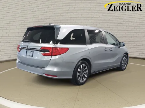 More photos of 2022 Honda Odyssey EX-L at Zeigler Nissan of Holland, MI