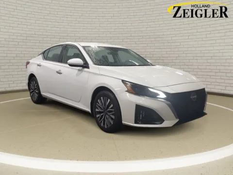 Another view of 2024 Nissan Altima 2.5 SV for sale in Holland, MI at Zeigler Nissan of Holland
