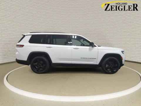 More photos of 2023 Jeep Grand Cherokee L Limited at Zeigler Nissan of Holland, MI