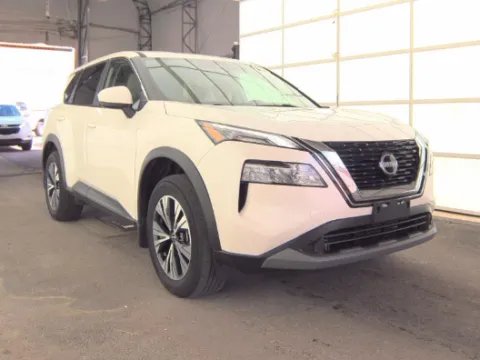 White 2023 Nissan Rogue SV for sale in Holland, MI