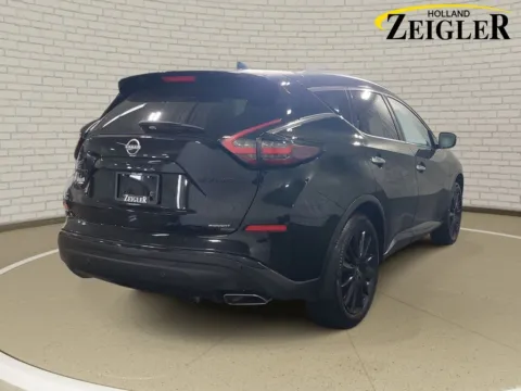 More photos of 2024 Nissan Murano SV at Zeigler Nissan of Holland, MI