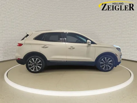 More photos of 2019 Lincoln MKC Reserve at Zeigler Nissan of Holland, MI