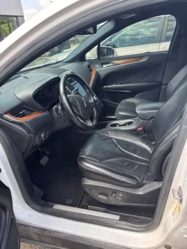 Photos of 2019 Lincoln MKC Reserve for sale in Holland, MI at Zeigler Nissan of Holland