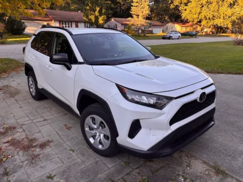 White 2019 Toyota RAV4 LE for sale in Holland, MI