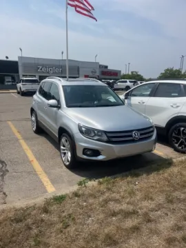 Photos of 2012 Volkswagen Tiguan for sale in Holland, MI at Zeigler Nissan of Holland