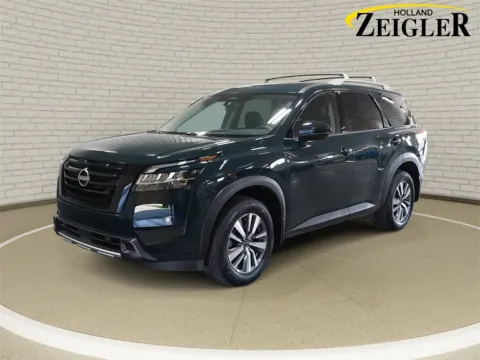 Black 2024 Nissan Pathfinder SL for sale in Holland, MI