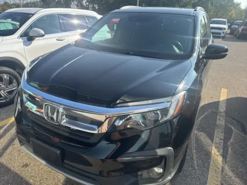 Black 2020 Honda Pilot EX-L for sale in Holland, MI