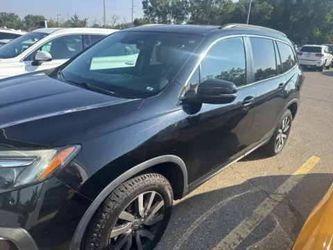 Photos of 2020 Honda Pilot EX-L for sale in Holland, MI at Zeigler Nissan of Holland