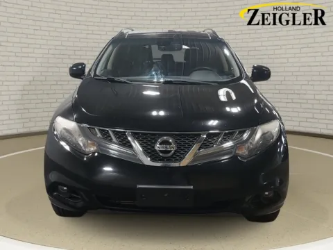 Photos of 2014 Nissan Murano SL for sale in Holland, MI at Zeigler Nissan of Holland