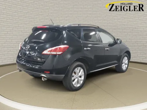 More photos of 2014 Nissan Murano SL at Zeigler Nissan of Holland, MI
