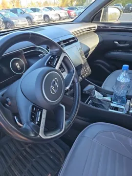 Photos of 2022 Hyundai Santa Cruz SEL Premium for sale in Holland, MI at Zeigler Nissan of Holland