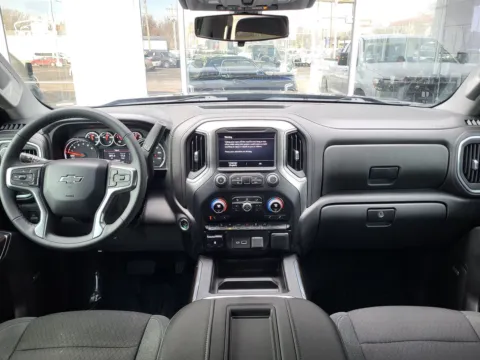 More photos of 2022 Chevrolet Silverado 1500 LTD RST at Platinum Auto Plaza, KS