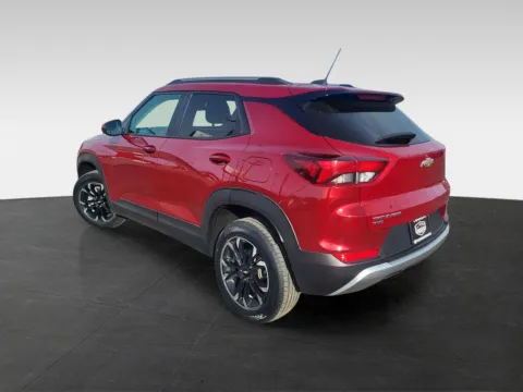 More photos of 2021 Chevrolet Trailblazer LT at Platinum Auto Plaza, KS