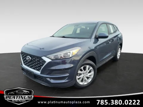 Gray 2019 Hyundai Tucson SE for sale in Topeka, KS