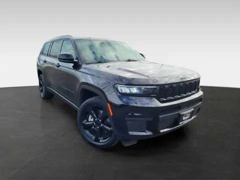 Another view of 2023 Jeep Grand Cherokee L Altitude for sale in Topeka, KS at Platinum Auto Plaza