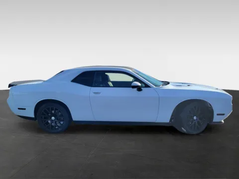 More photos of 2013 Dodge Challenger R/T Plus at Platinum Auto Plaza, KS