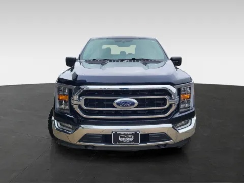 Photos of 2022 Ford F-150 XLT for sale in Topeka, KS at Platinum Auto Plaza