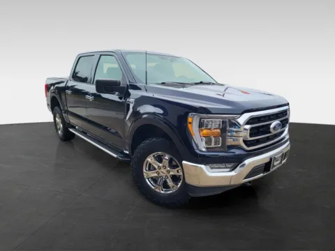 Another view of 2022 Ford F-150 XLT for sale in Topeka, KS at Platinum Auto Plaza