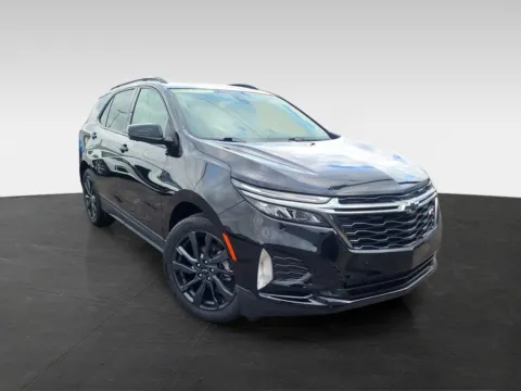 Photos of 2022 Chevrolet Equinox RS for sale in Topeka, KS at Platinum Auto Plaza