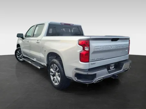 More photos of 2020 Chevrolet Silverado 1500 LT at Platinum Auto Plaza, KS