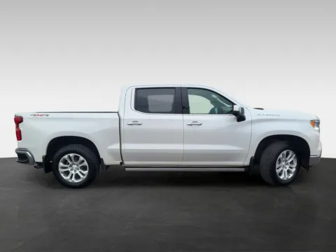 More photos of 2022 Chevrolet Silverado 1500 LTZ at Platinum Auto Plaza, KS
