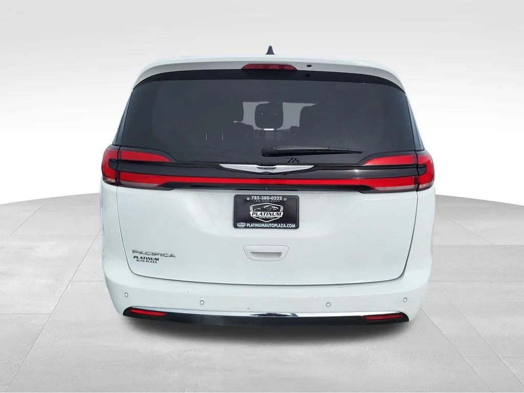 2023 Chrysler Pacifica Touring L - Photo 25